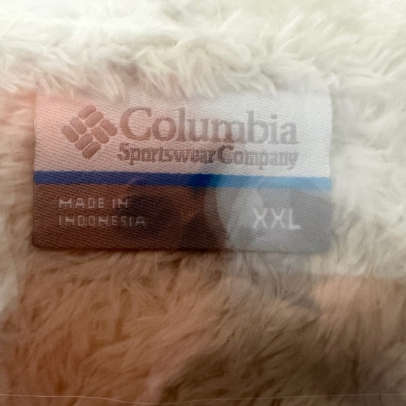 Columbia Women's Fire Side II Sherpa Full Zip fleece jacket In Color Beige - Picture 6 of 6